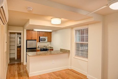 2359-2401 Ontario Road, NW Studio-1 Bed Apartment for Rent Photo Gallery 1